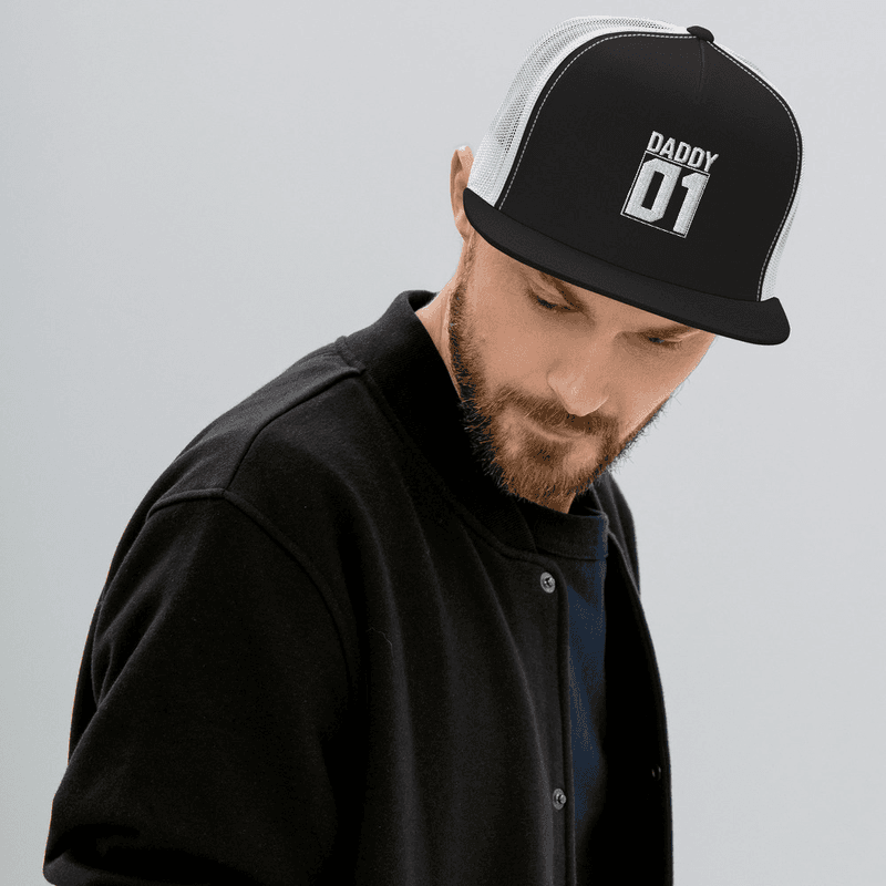 Daddy 01 Trucker Cap / Black Daddy 01 Trucker Cap